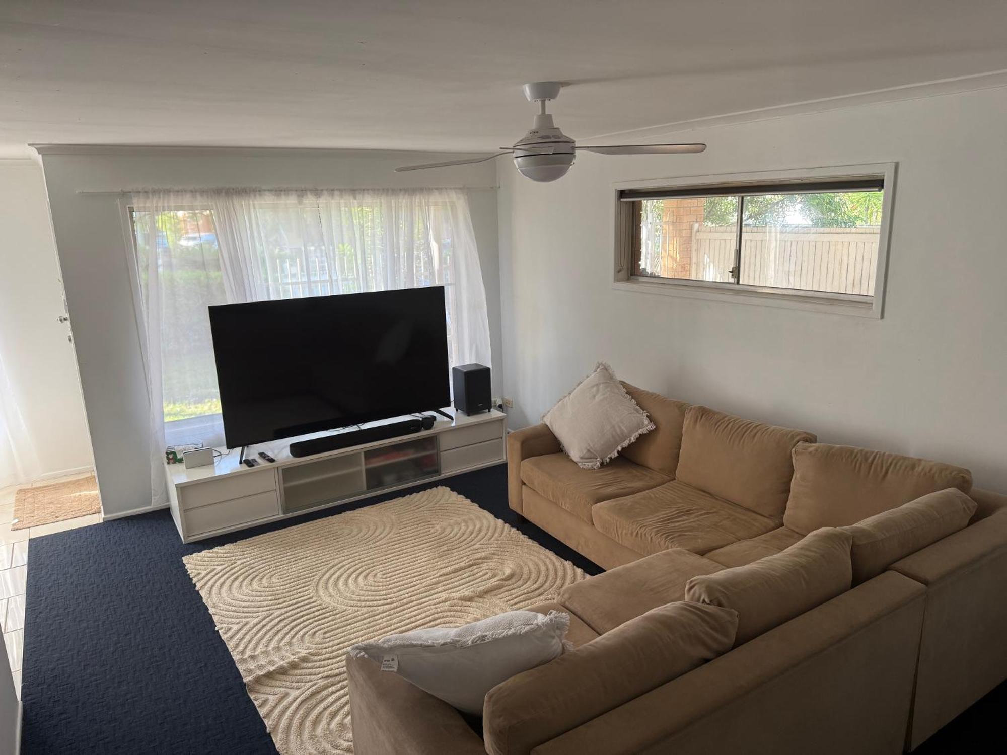 Bedroom In Surfers Chevron Island Homestay Gold Coast